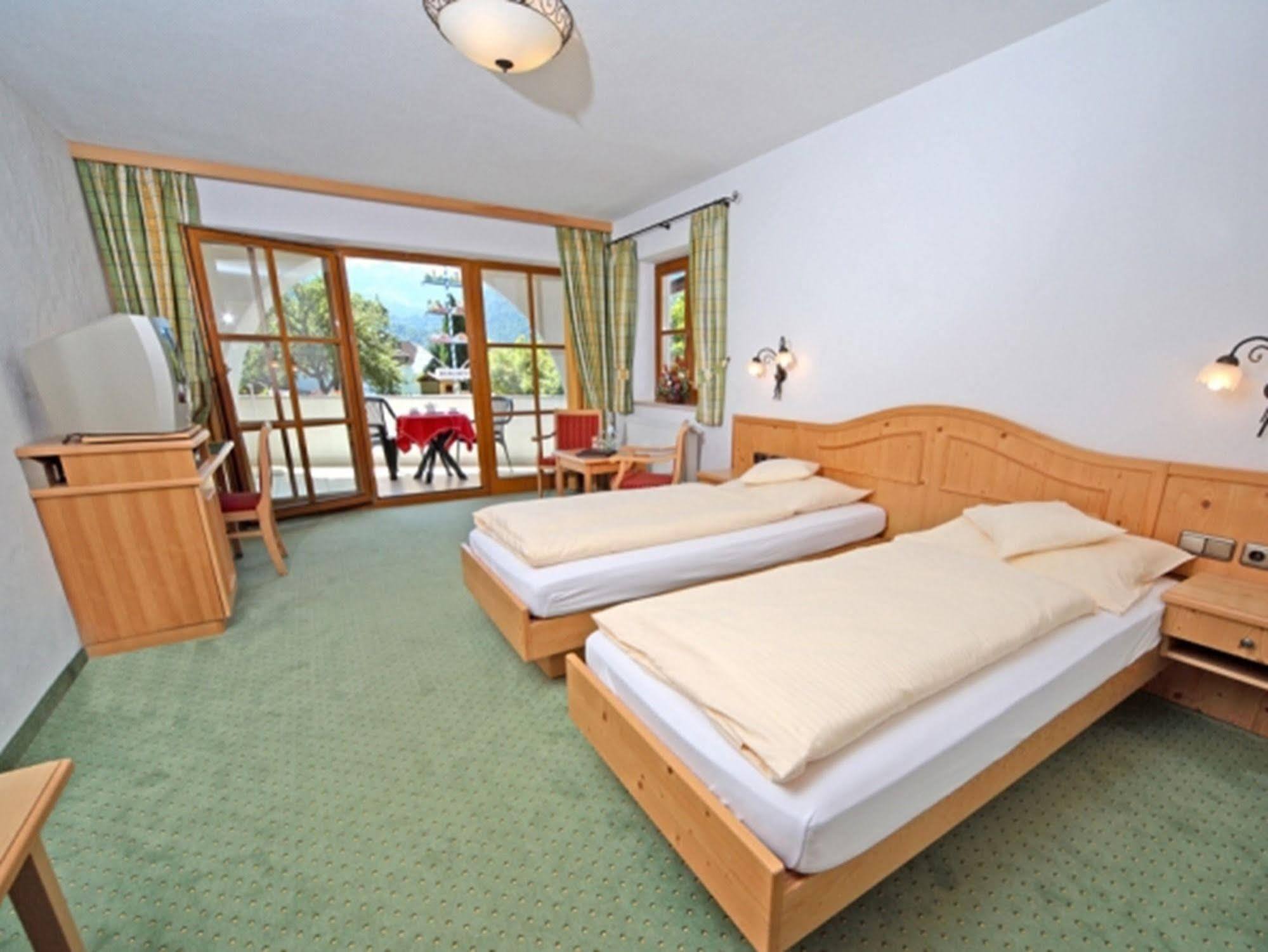 Hotel Schatten Garmisch-Partenkirchen Exterior foto